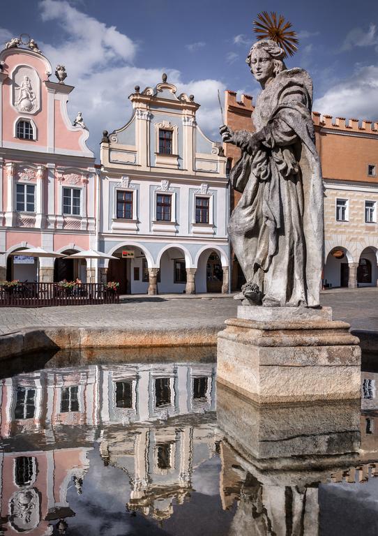 Apartmany Chornitzeruv Dum Telc Exterior photo