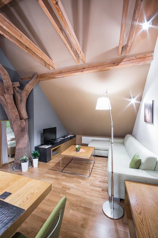 Apartmany Chornitzeruv Dum Telc Exterior photo